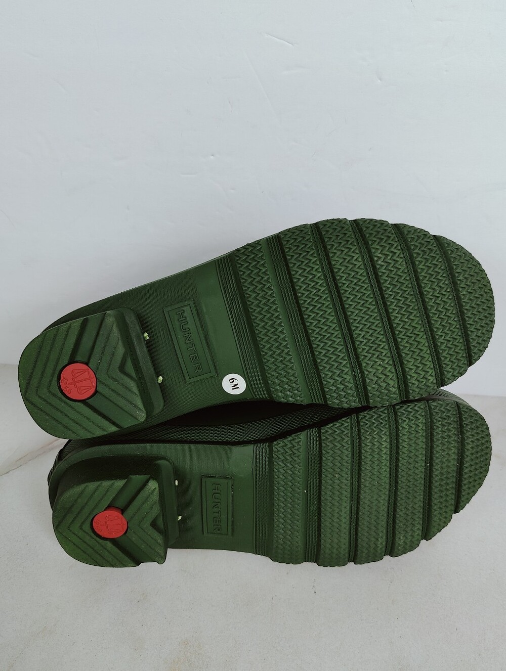 NIB Hunter Women's Original Chelsea Rain Boots, Hunter Green, Sz 6 - Picture 3 of 12
